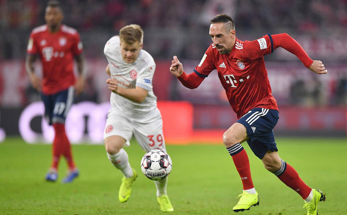 关于斯图加特客场战胜卡尔斯鲁厄,保持不败的信息 关于斯图加特客场战胜卡尔斯鲁厄,保持不败的信息