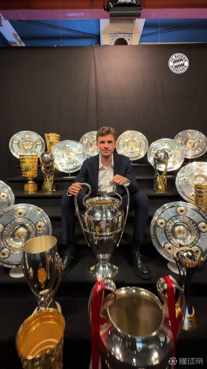 关于拜仁慕尼黑球员获得当地联赛最佳射手称号的信息 关于拜仁慕尼黑球员获得当地联赛最佳射手称号的信息