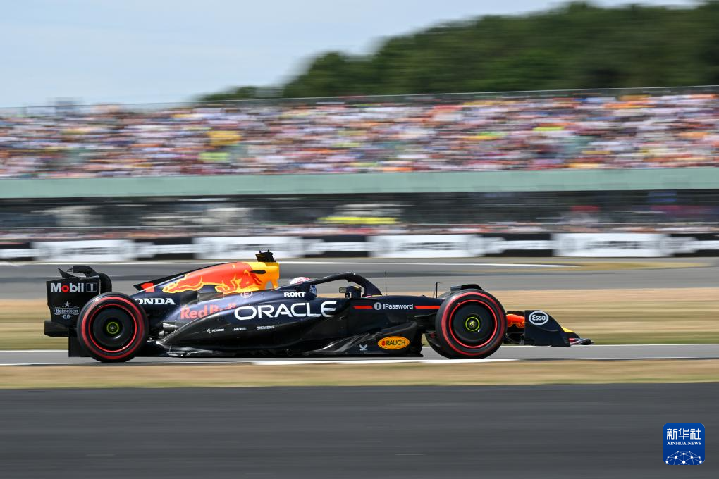 开云体育-红牛二队绝杀阿斯顿马丁，汉密尔顿点燃赛场